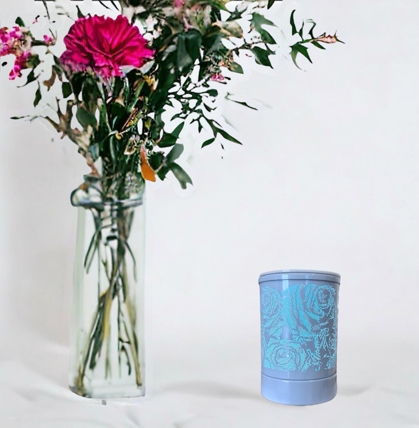 Electric Burner + 6 FREE Soy Melts - Rose White image